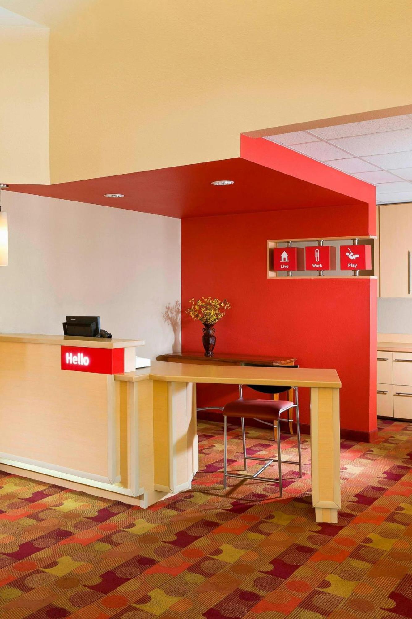Towneplace Suites By Marriott Dallas Bedford Exterior foto
