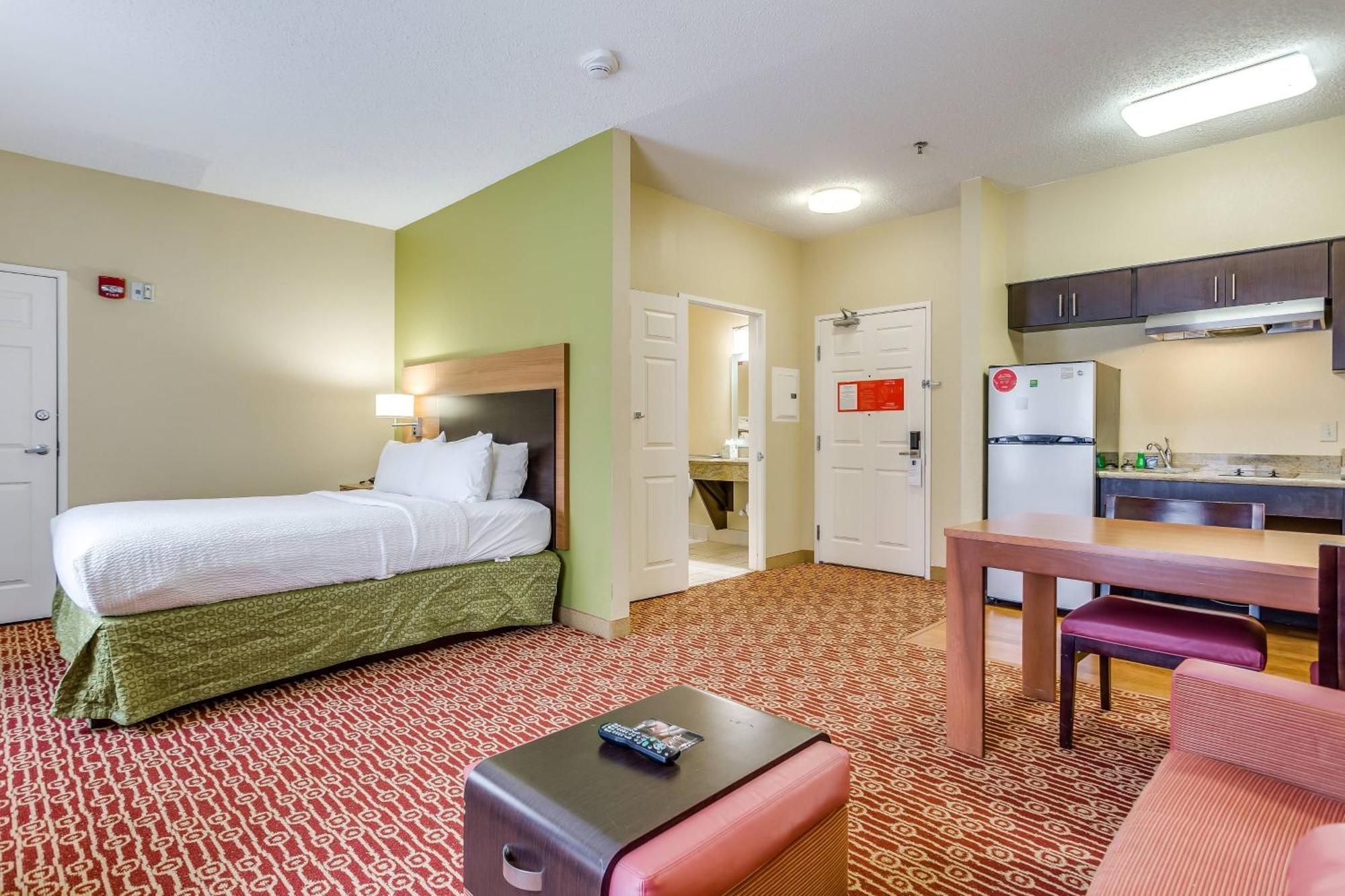 Towneplace Suites By Marriott Dallas Bedford Exterior foto