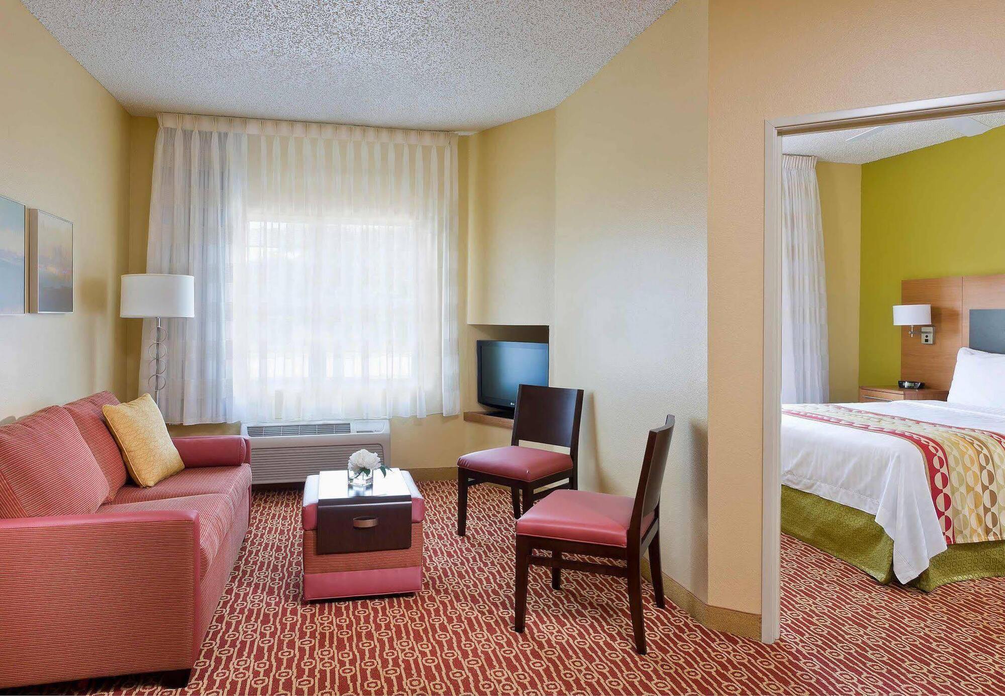 Towneplace Suites By Marriott Dallas Bedford Exterior foto